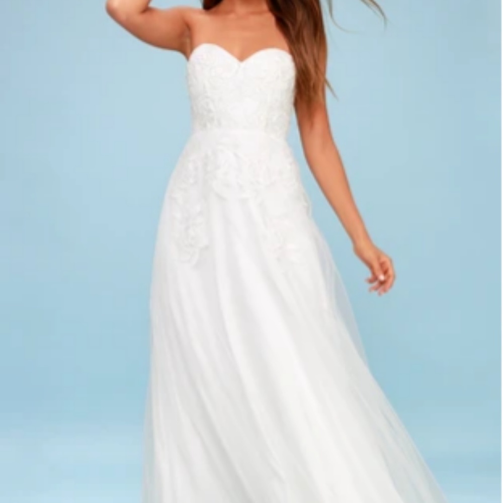 Elegant White Embroidered Strapless Maxi Dress